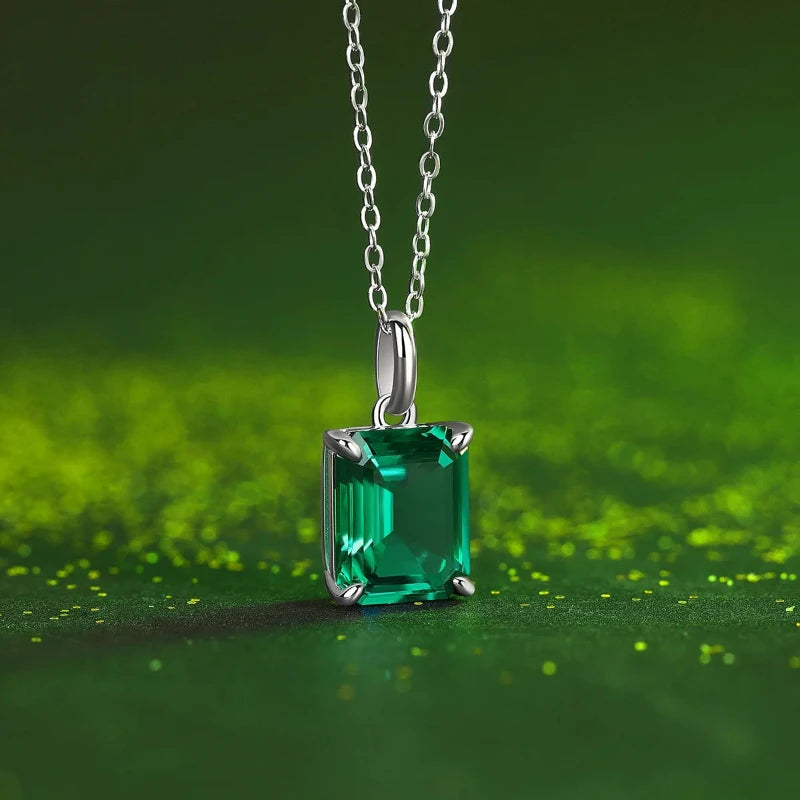 Colar Cristal Verde Esmeralda